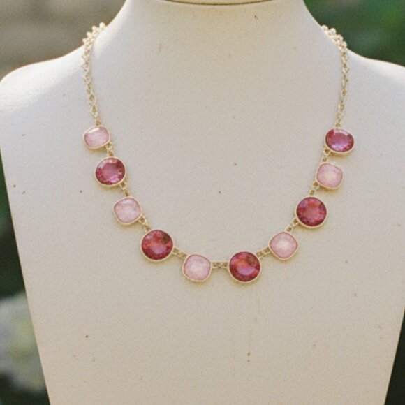 Anthropologie Faceted Glass Beaded Gem Gold Link Necklace NEW Pink Crystals - Picture 6 of 7